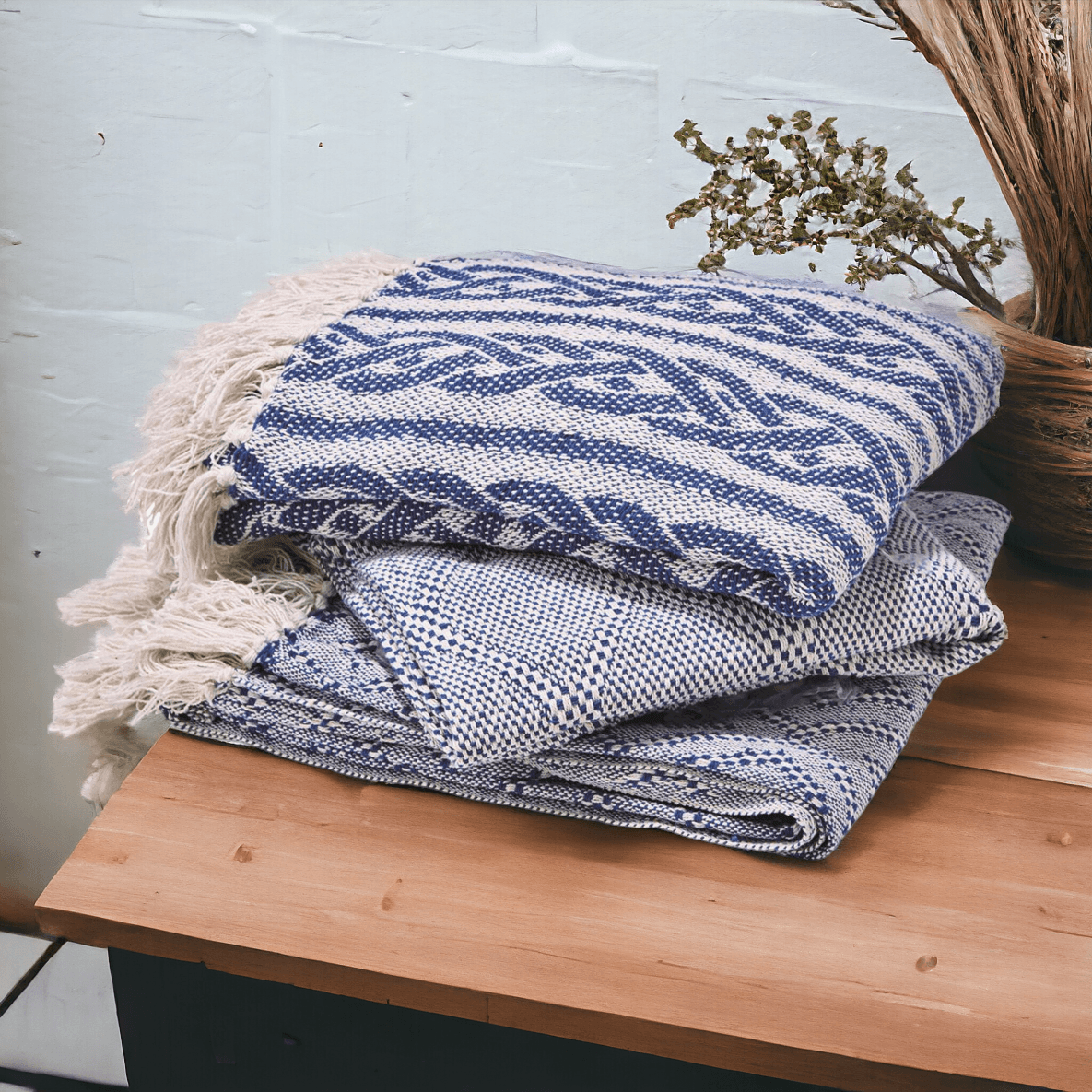 Blue Diamond Throw Blanket with Tassels - 50x60 Cotton